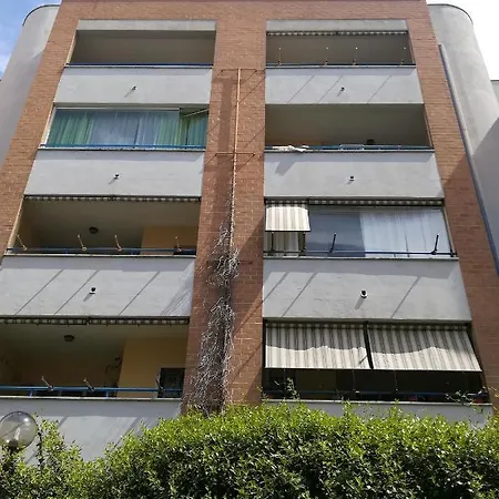 Romanina Giuland Tatil Evi *